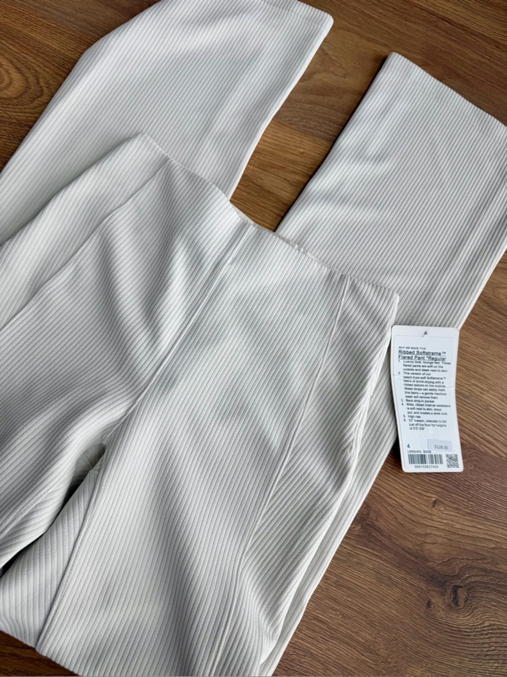 NWT Lululemon Ribbed Softstreme Flared Pant Bone Size 4 High Rise - Picture 9 of 9